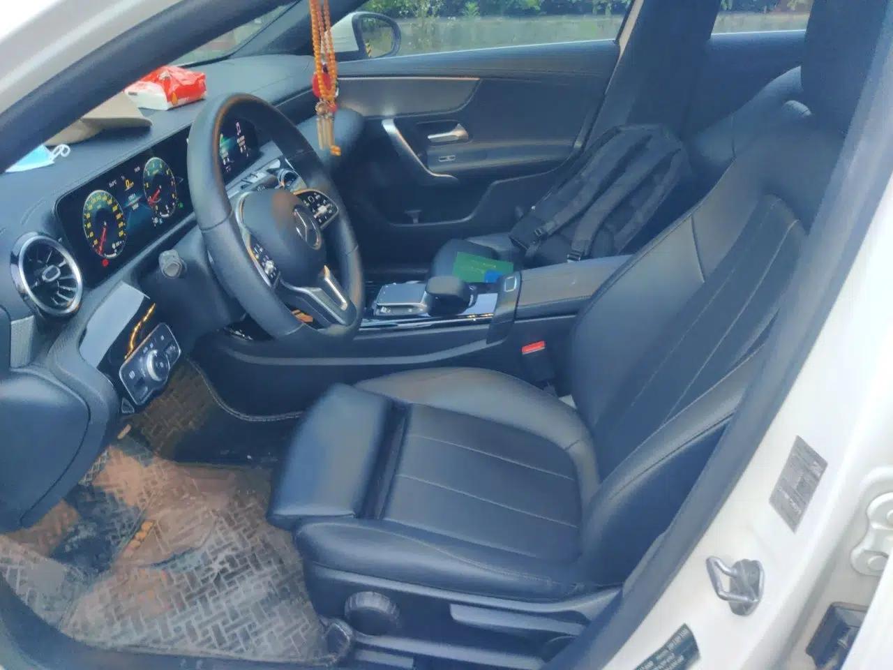 Mercedes-Benz A-Class 2022 A 180 L Sport Sedan — миниатюра 15