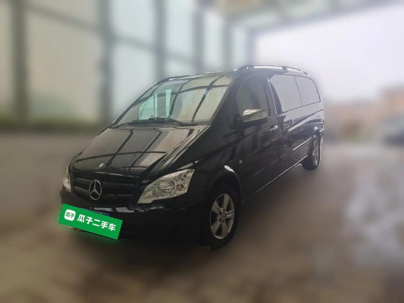 Mercedes-Benz Vito 2010 2.5L Elite Edition — миниатюра 1