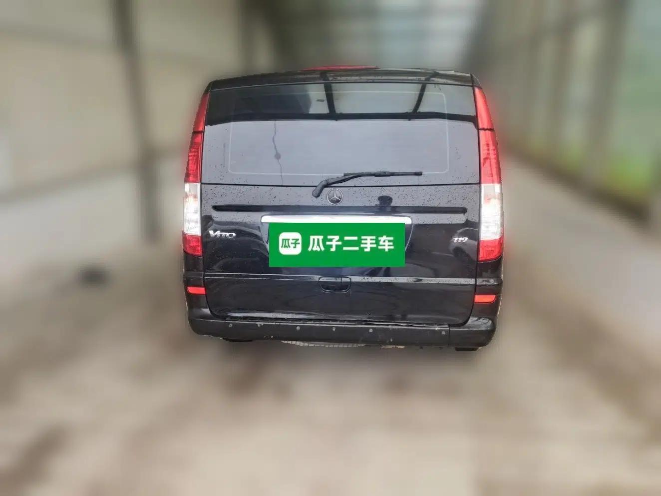 Mercedes-Benz Vito 2010 2.5L Elite Edition — миниатюра 5