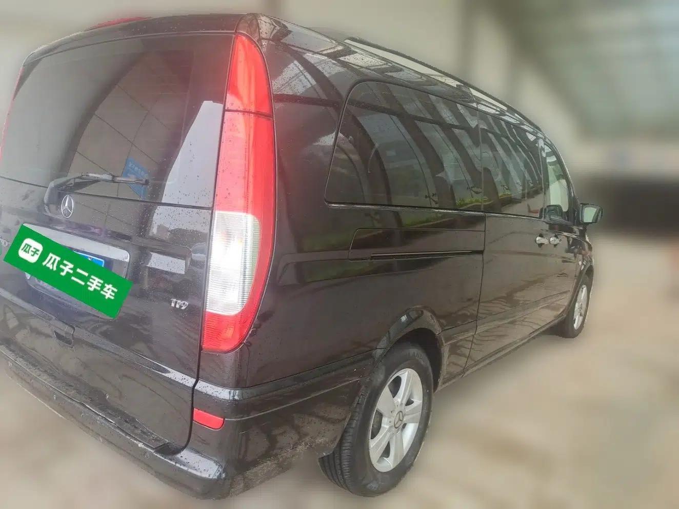 Mercedes-Benz Vito 2010 2.5L Elite Edition — миниатюра 6