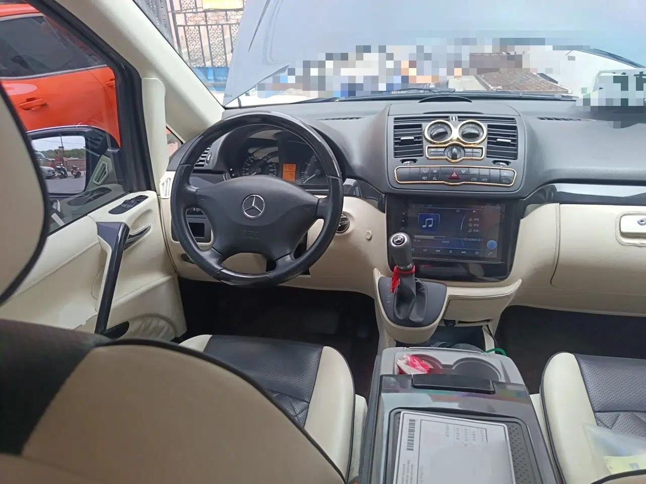 Mercedes-Benz Vito 2013 3.0L Elite Edition — миниатюра 10