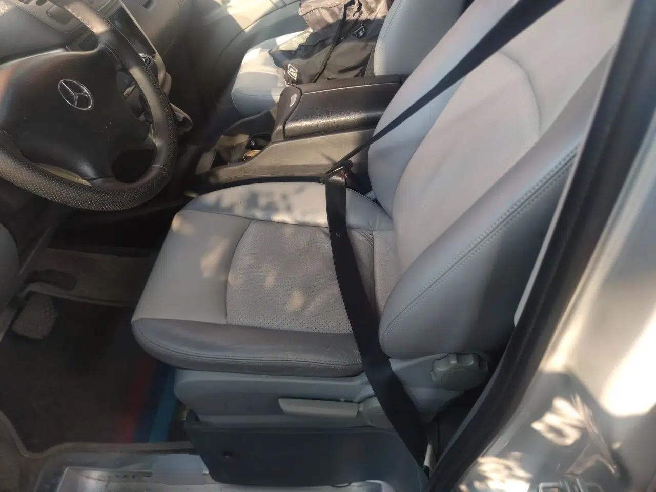 Mercedes-Benz Vito 2010 2.5L Elite Edition — миниатюра 15