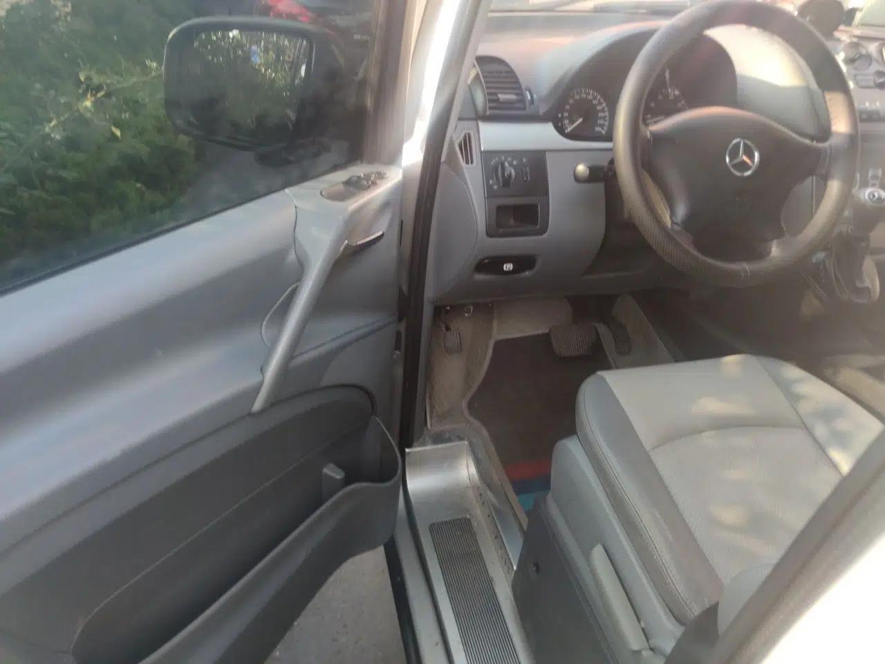 Mercedes-Benz Vito 2010 2.5L Elite Edition — миниатюра 16