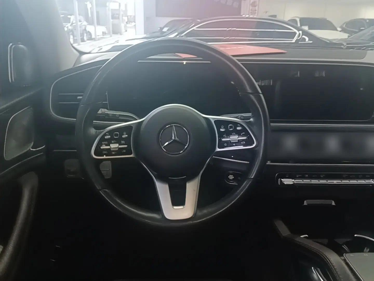 Mercedes-Benz GLE 2022 GLE 350 4MATIC Stylish Model — миниатюра 13