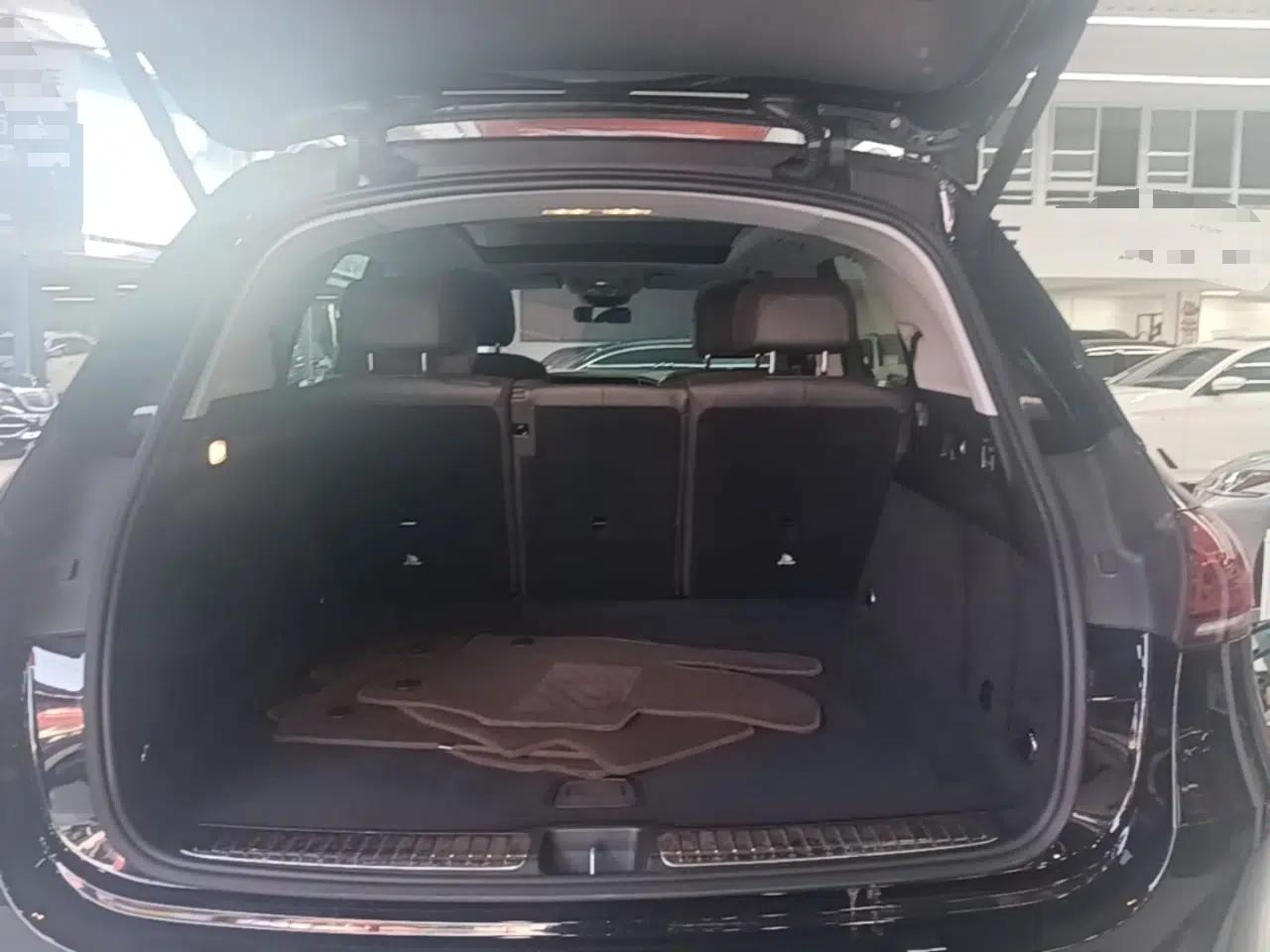 Mercedes-Benz GLE 2022 GLE 350 4MATIC Stylish Model — миниатюра 22