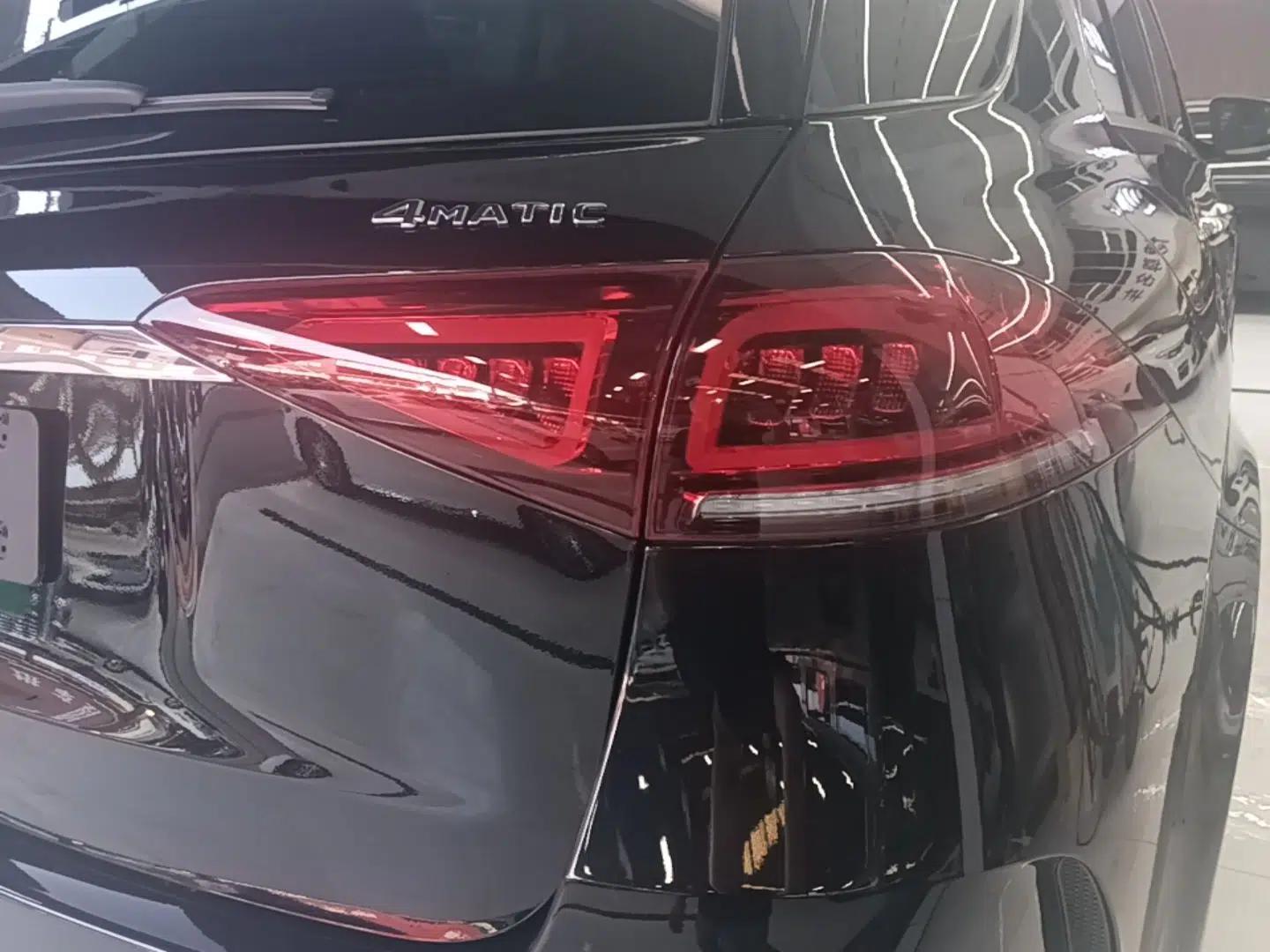 Mercedes-Benz GLE 2022 GLE 350 4MATIC Stylish Model — миниатюра 9