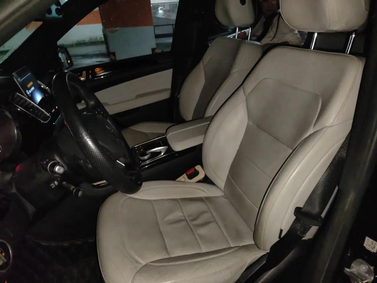 Mercedes-Benz GLE Mercedes-Benz GLE 43, 2.0T, imported, 20-inch wheels, segmented sunroof — миниатюра 15