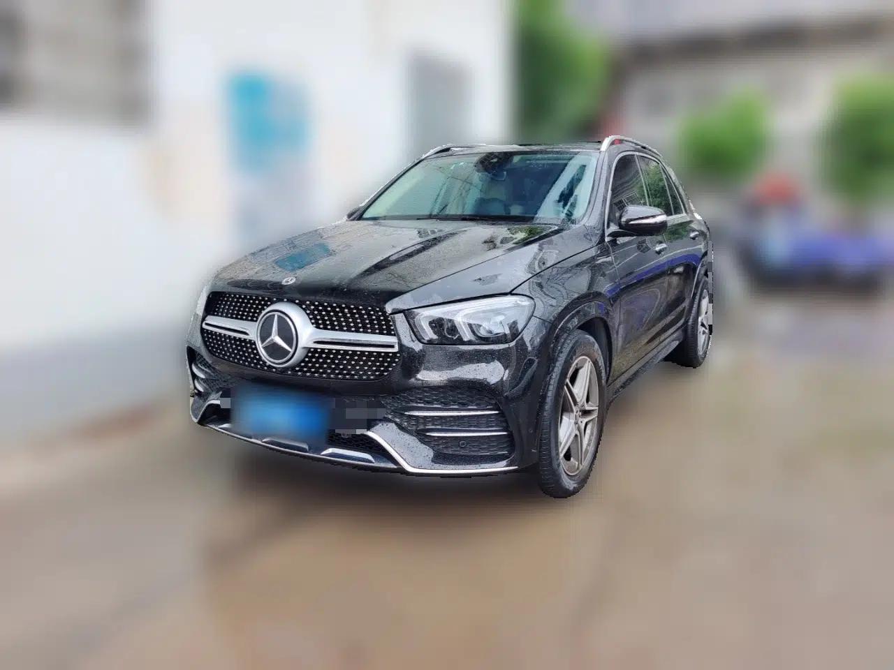Mercedes-Benz GLE 2023 GLE 450 4MATIC Stylish Model — миниатюра 1