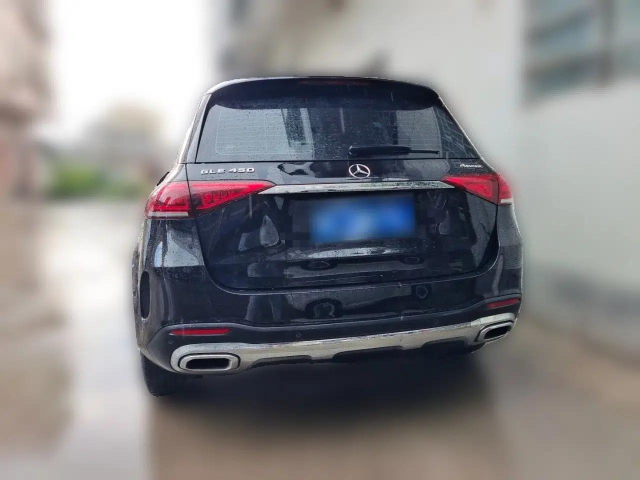 Mercedes-Benz GLE 2023 GLE 450 4MATIC Stylish Model — миниатюра 5