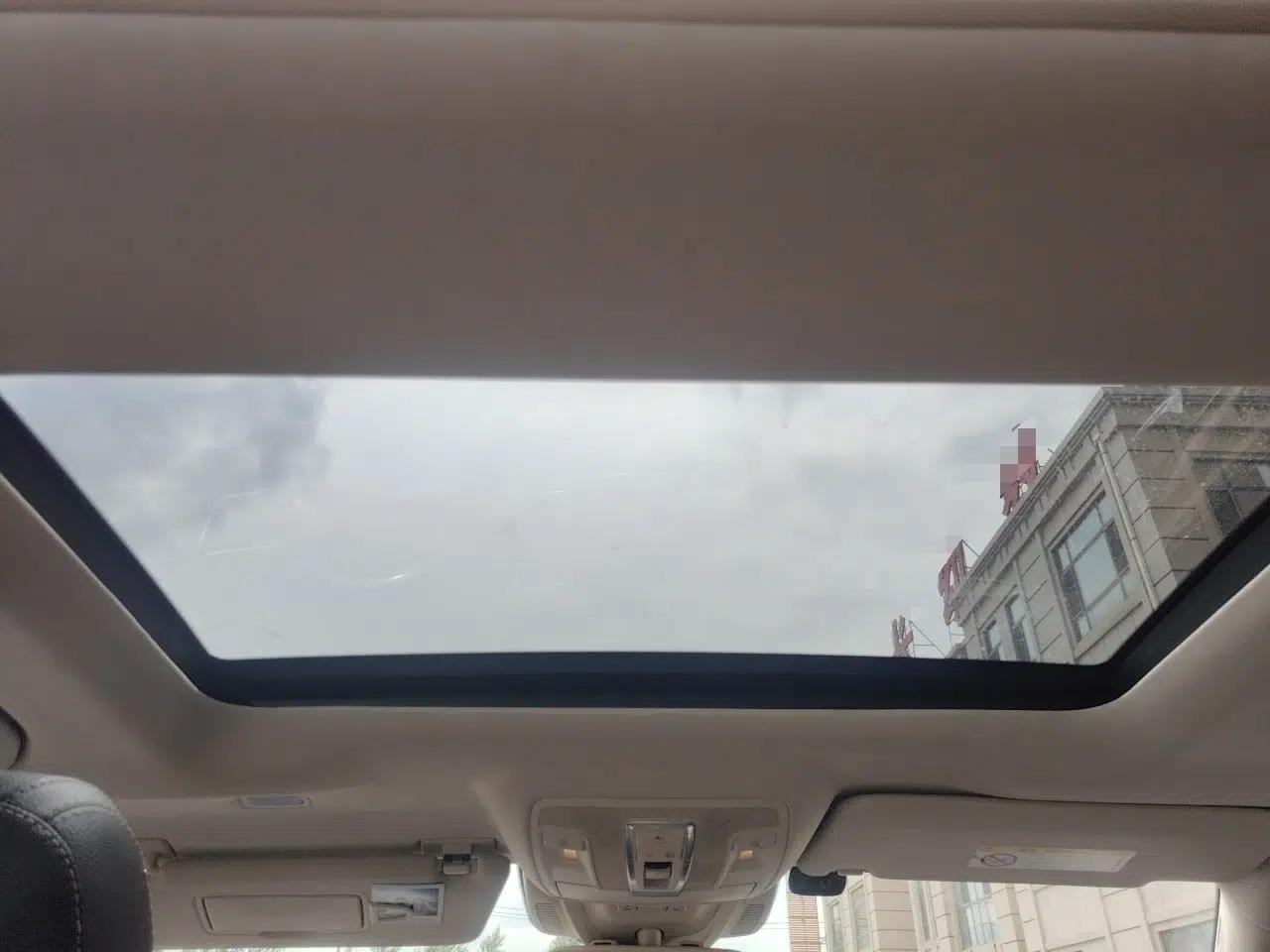 Mercedes-Benz GLE 2019 GLE 320 4MATIC Dynamic Edition Prestige Model — миниатюра 18