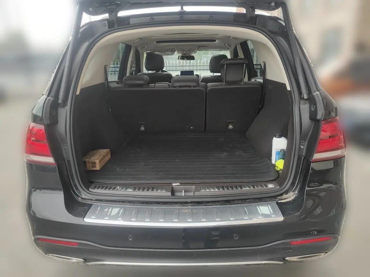 Mercedes-Benz GLE 2019 GLE 320 4MATIC Dynamic Edition Prestige Model — миниатюра 19
