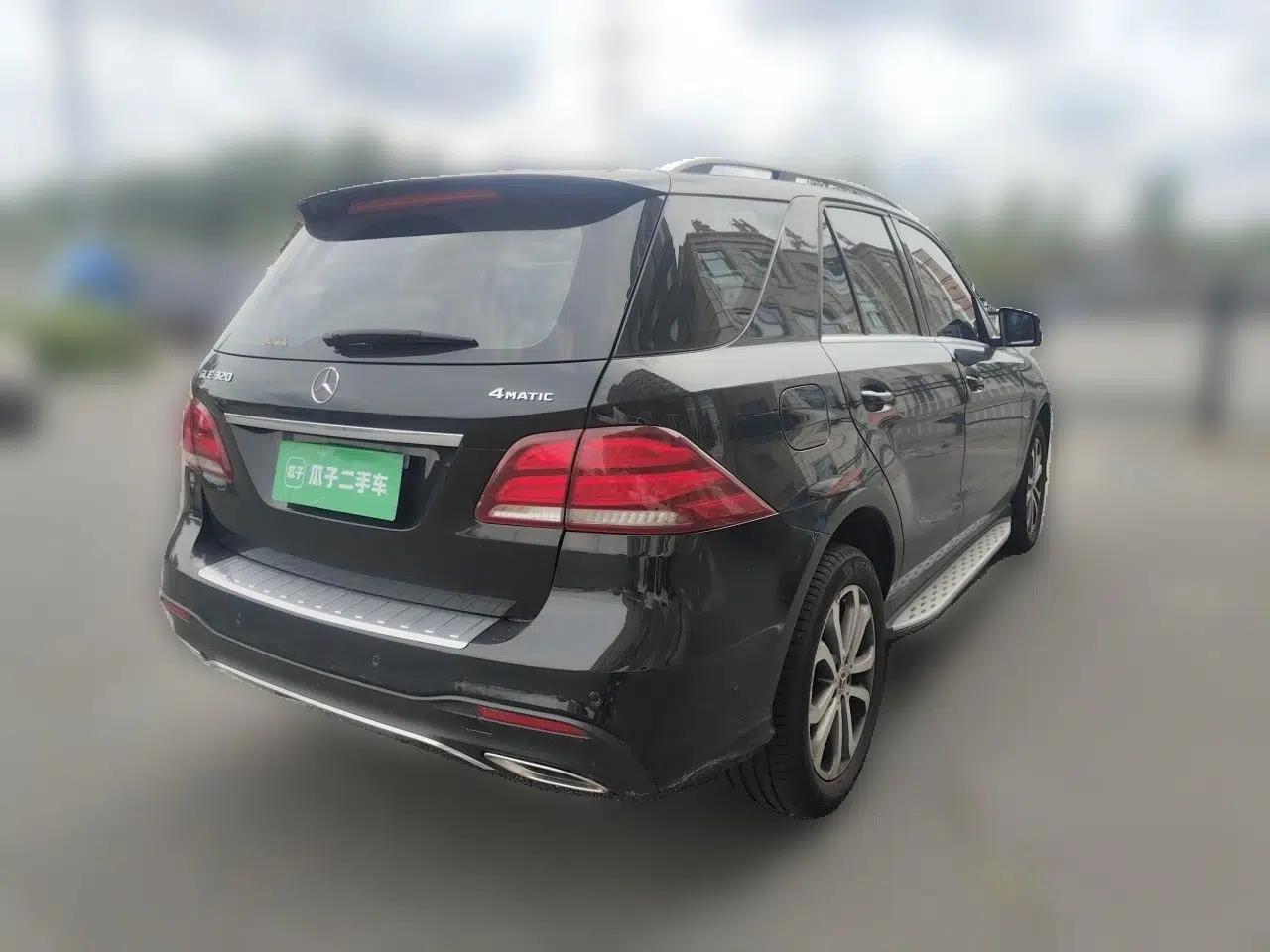 Mercedes-Benz GLE 2019 GLE 320 4MATIC Dynamic Edition Prestige Model — миниатюра 6