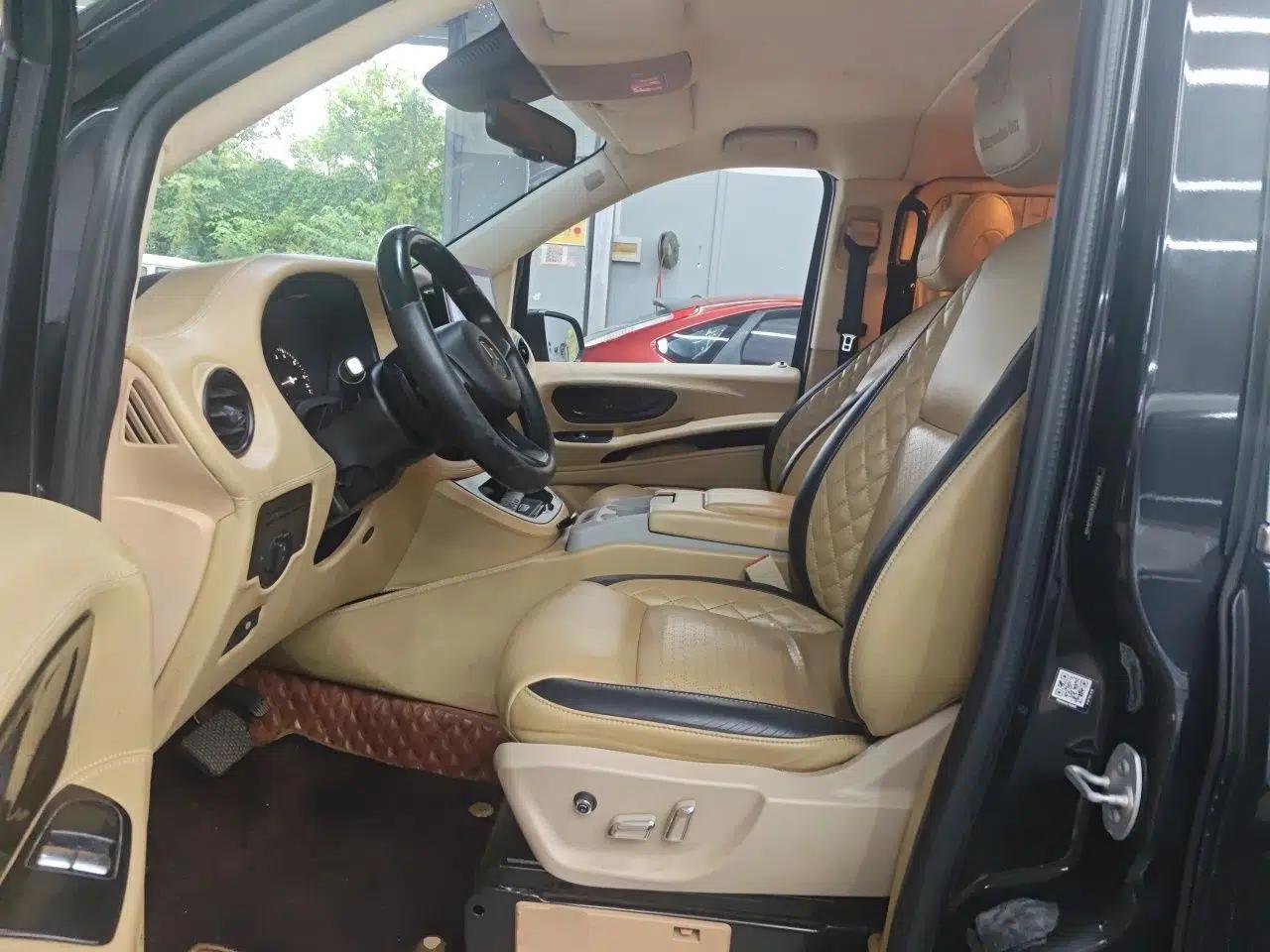Mercedes-Benz V-Class Mercedes-Benz V-Class, Automatic, 2.0L Gasoline, 7-Seater (Parallel Import) — миниатюра 16