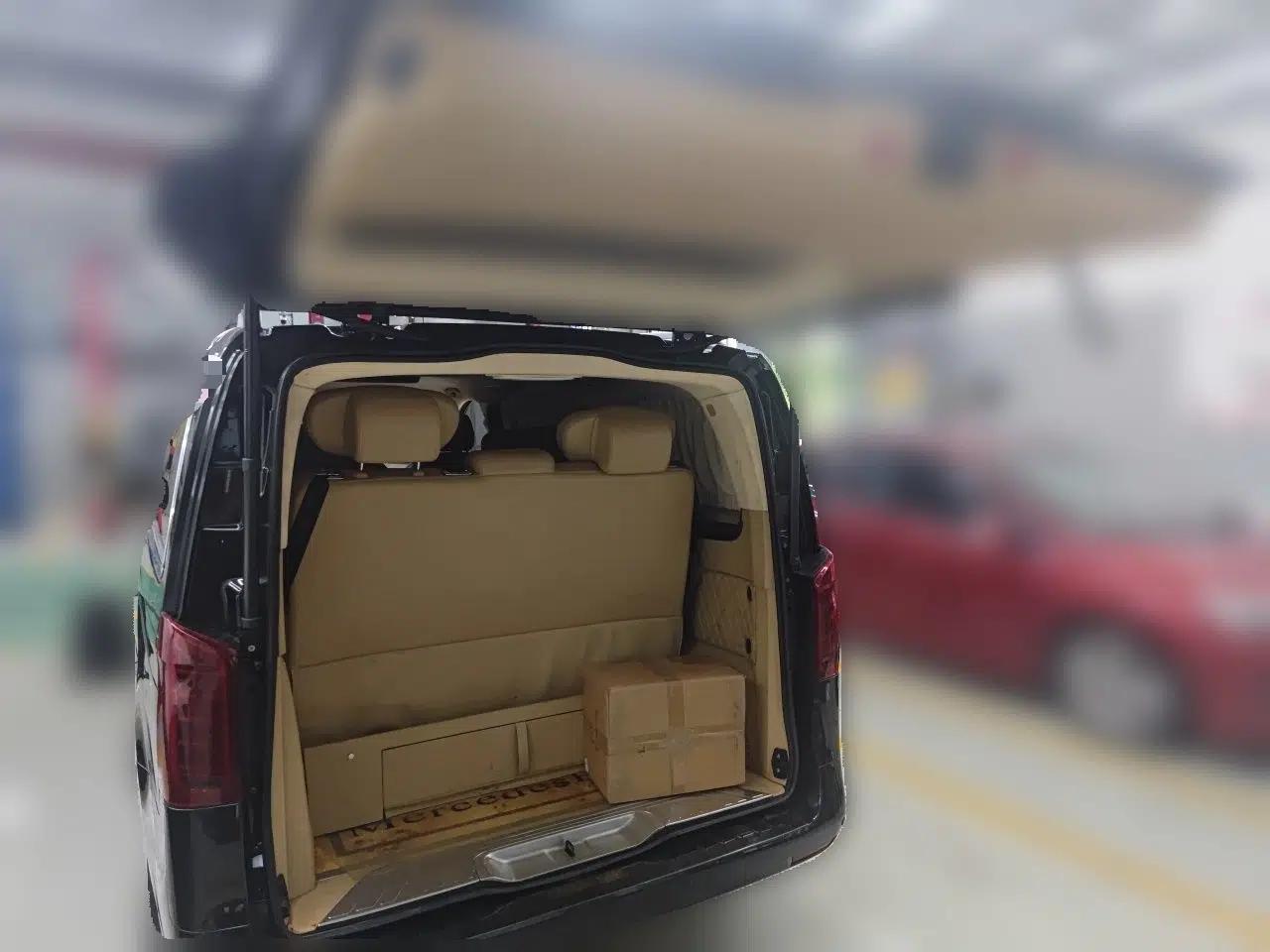 Mercedes-Benz V-Class Mercedes-Benz V-Class, Automatic, 2.0L Gasoline, 7-Seater (Parallel Import) — миниатюра 19