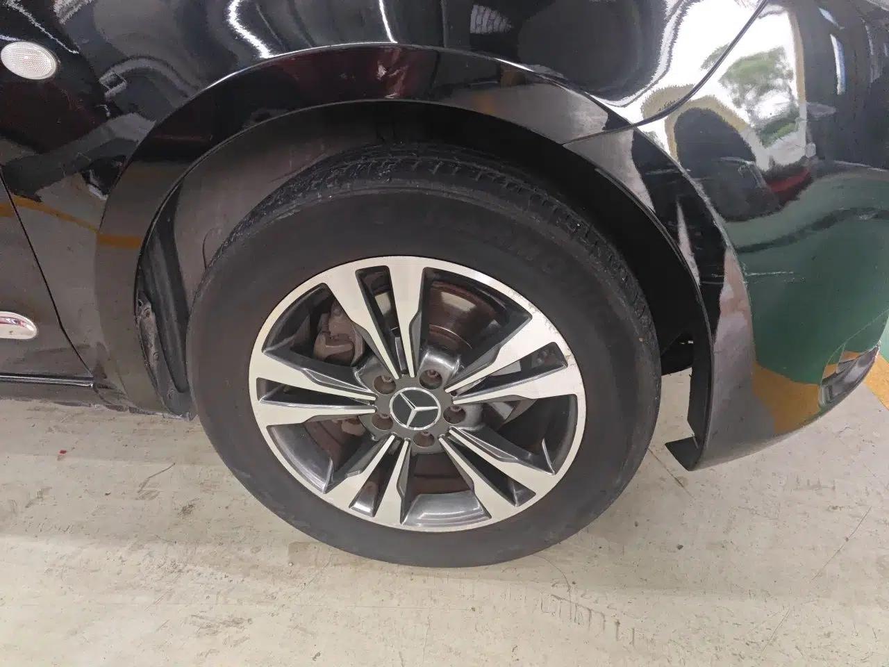 Mercedes-Benz V-Class Mercedes-Benz V-Class, Automatic, 2.0L Gasoline, 7-Seater (Parallel Import) — миниатюра 8