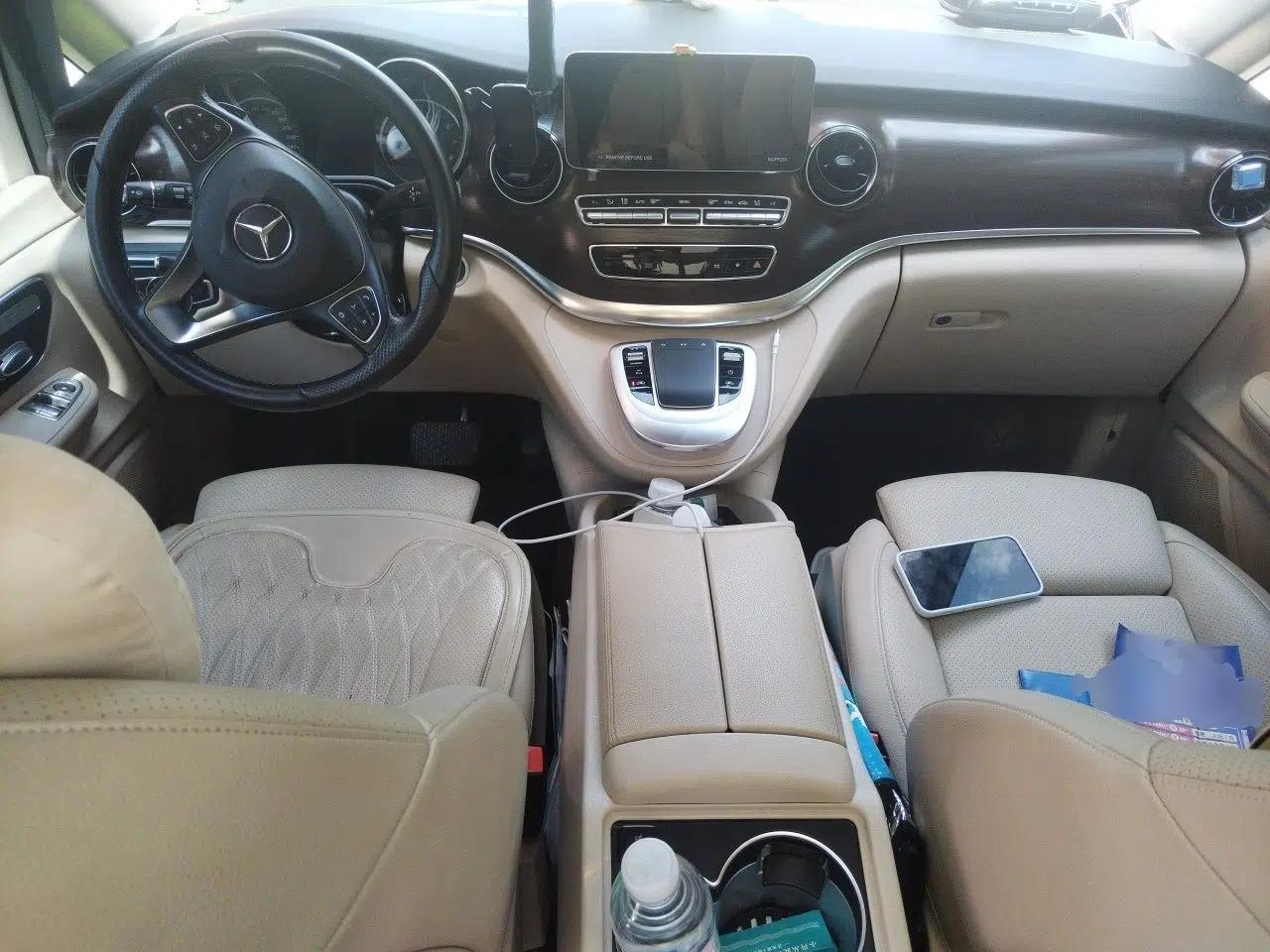 Mercedes-Benz V-Class 2022 V 260 Avantgarde Edition — миниатюра 9