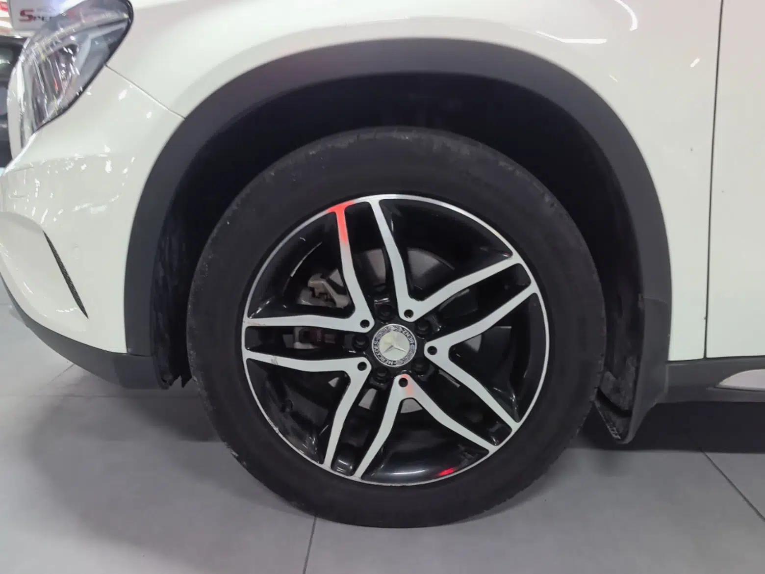 Mercedes-Benz GLA 2015 GLA 220 4MATIC Fashion Model — миниатюра 15