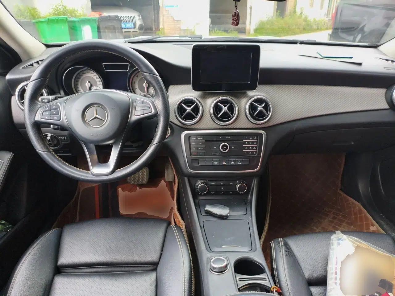 Mercedes-Benz GLA 2016 GLA 200 Sport Edition — миниатюра 9