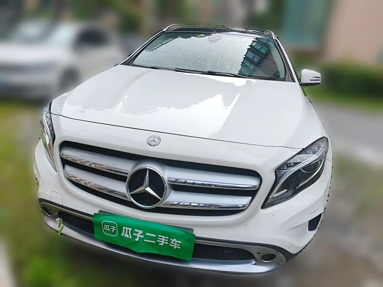 Mercedes-Benz GLA 2016 GLA 200 Fashion Model — миниатюра 2