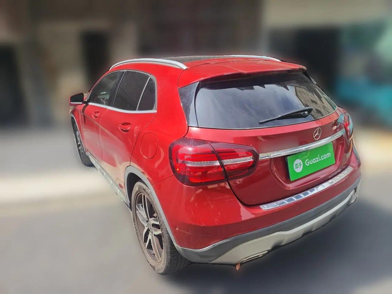 Mercedes-Benz GLA 2017 GLA 200 Fashion Model — миниатюра 4