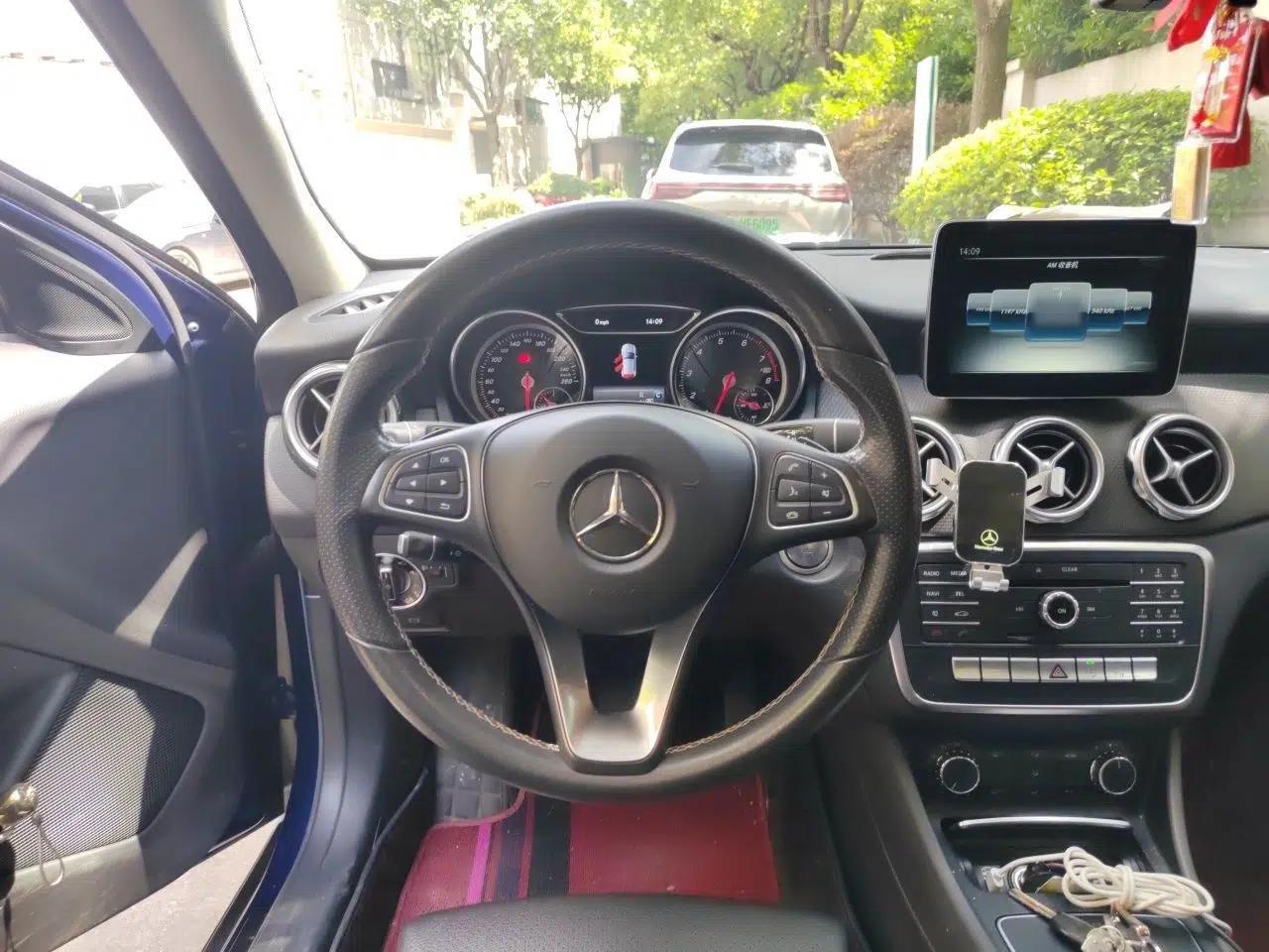 Mercedes-Benz GLA 2017 GLA 200 Sport Edition — миниатюра 10
