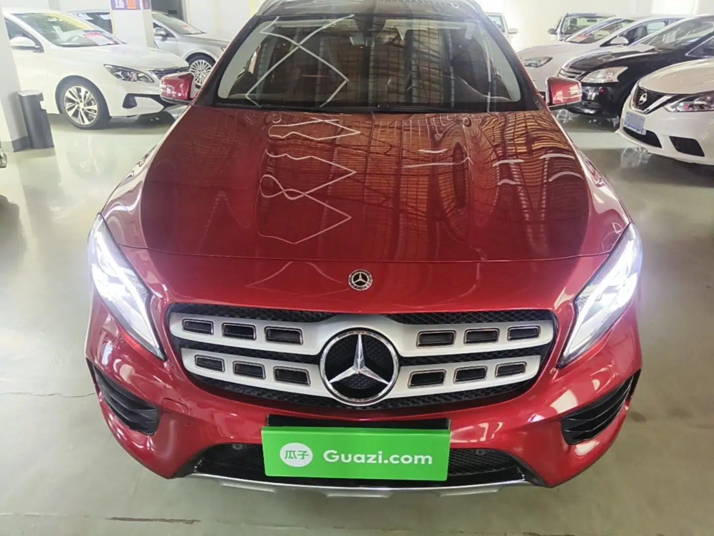 Mercedes-Benz GLA 2019 GLA 200 Fashion Model — миниатюра 2