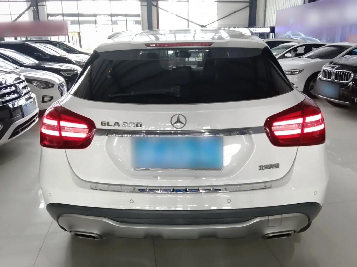 Mercedes-Benz GLA 2018 GLA 200 Fashion Model — миниатюра 5