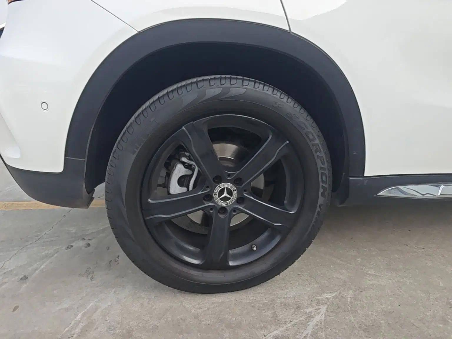 Mercedes-Benz GLA 2019 GLA 200 Fashion Model — миниатюра 11