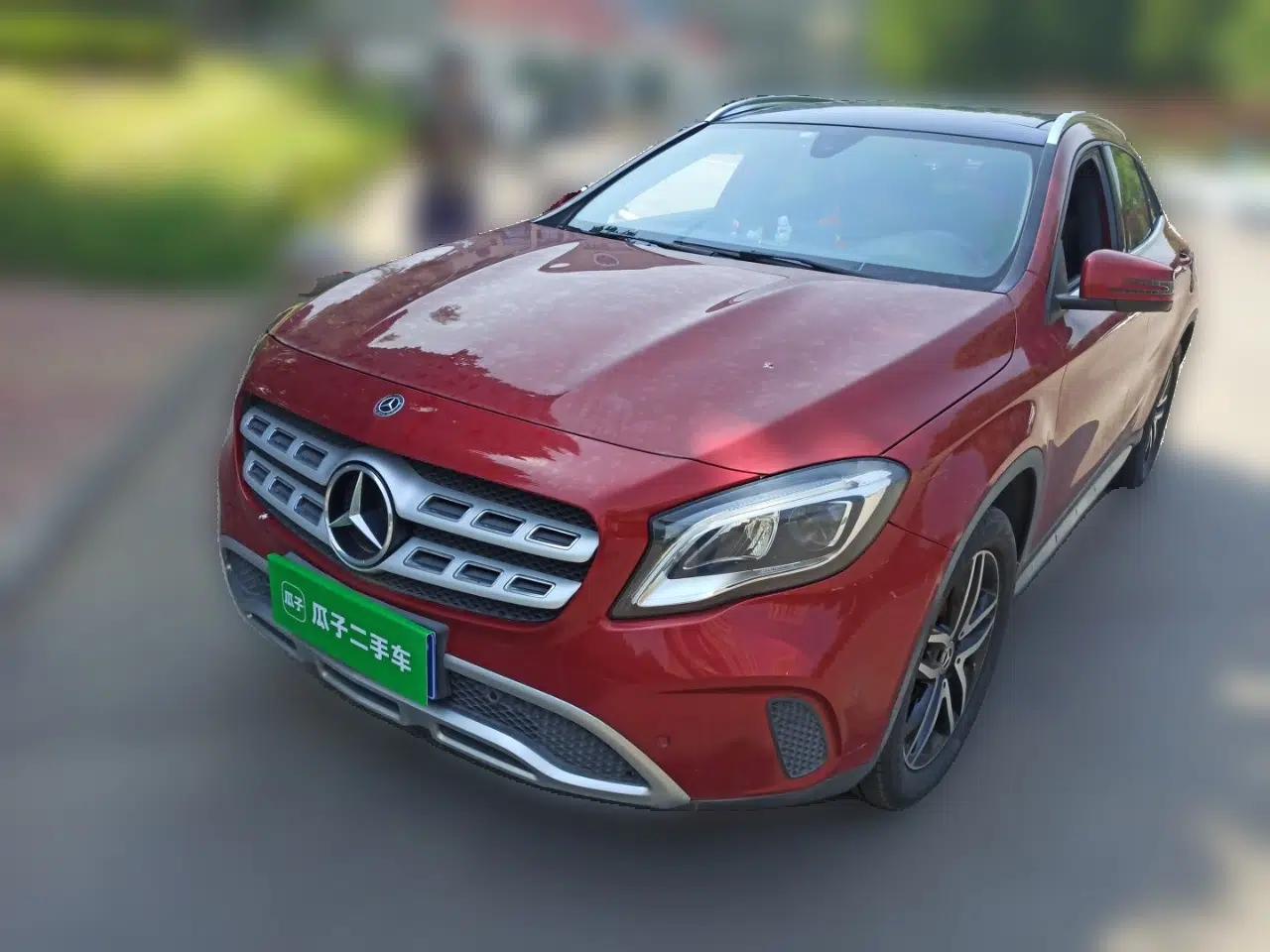 Mercedes-Benz GLA 2017 GLA 200 Fashion Model — миниатюра 1