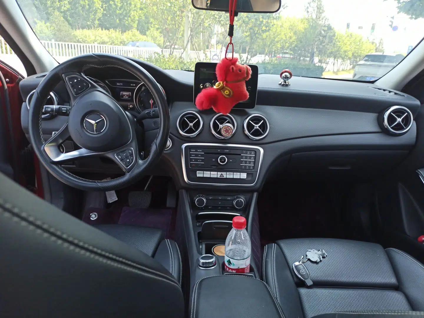 Mercedes-Benz GLA 2017 GLA 200 Fashion Model — миниатюра 9