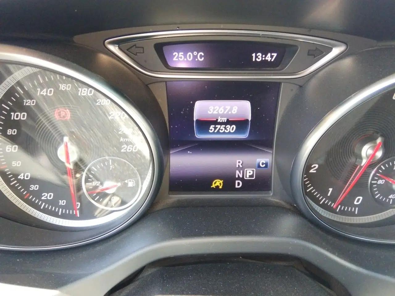 Mercedes-Benz GLA 2018 GLA 220 4MATIC Sport Edition — миниатюра 12