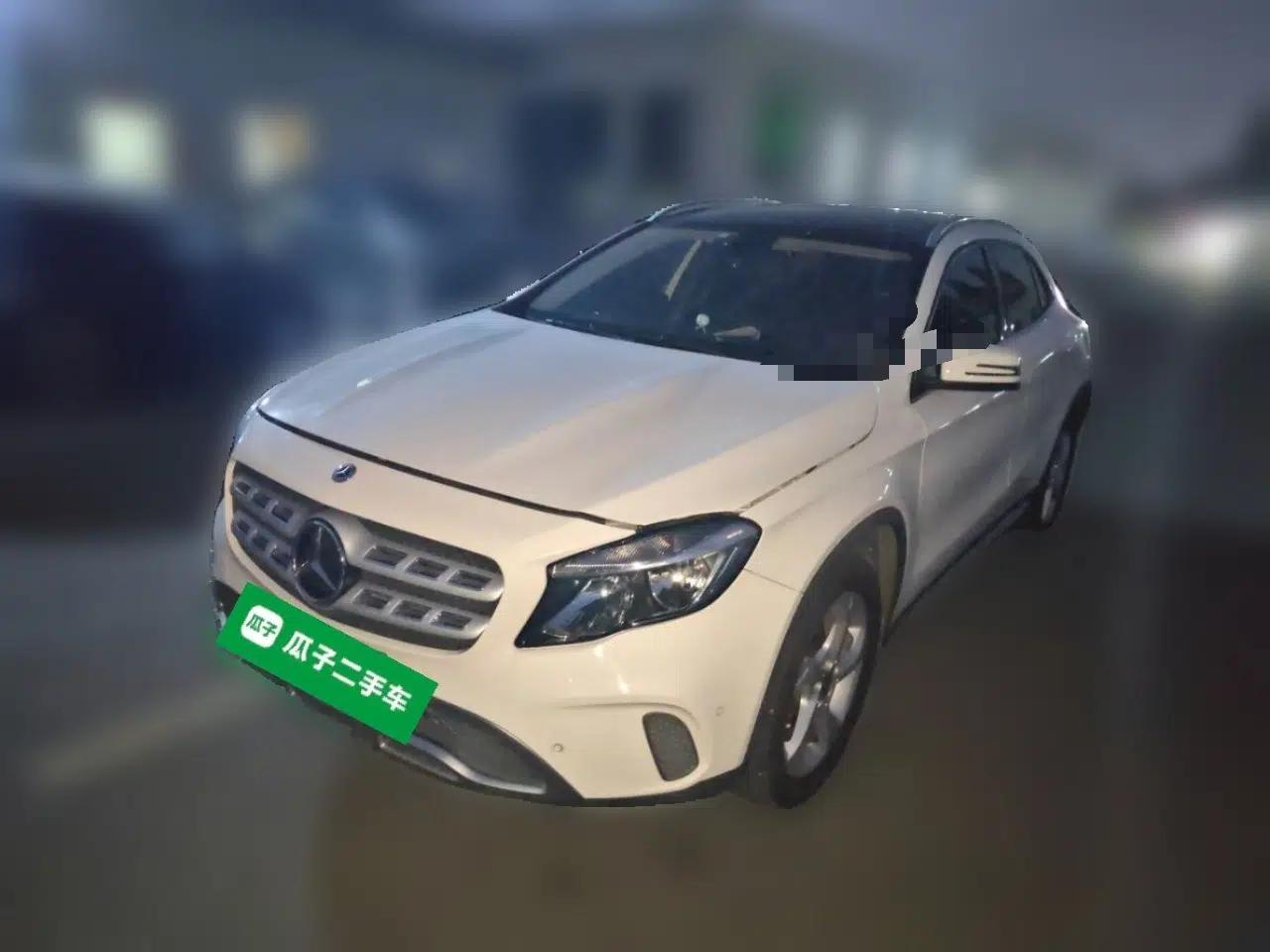 Mercedes-Benz GLA 2018 GLA 200 Sport Edition — миниатюра 1