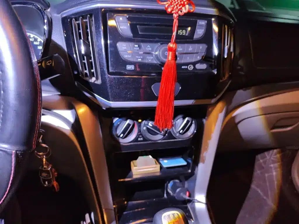 Venucia T70 2016 1.6L Manual Smart Edition — миниатюра 14