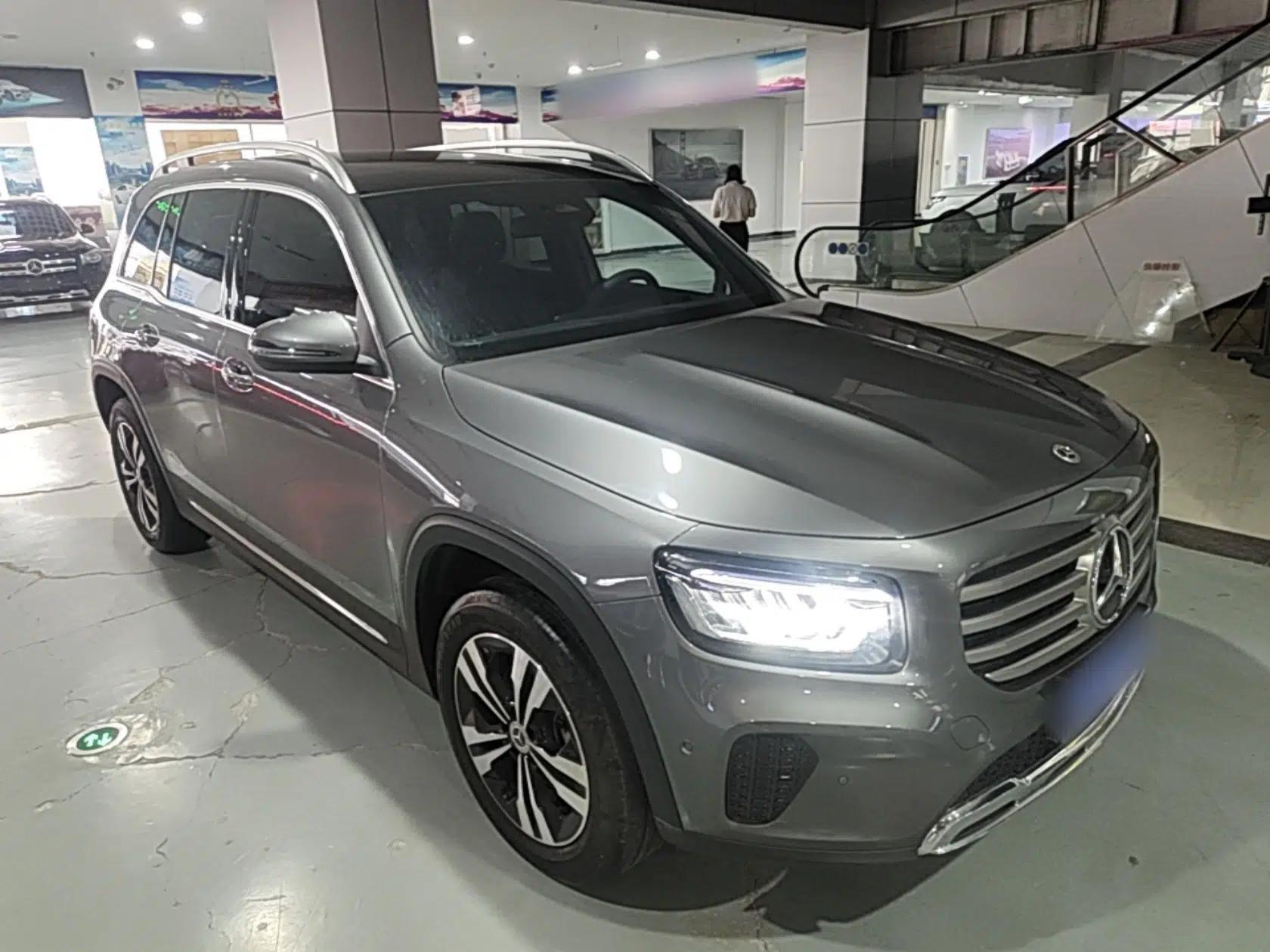 Mercedes-Benz GLB 2024-Year Restyled GLB 200 Dynamic Edition — миниатюра 3