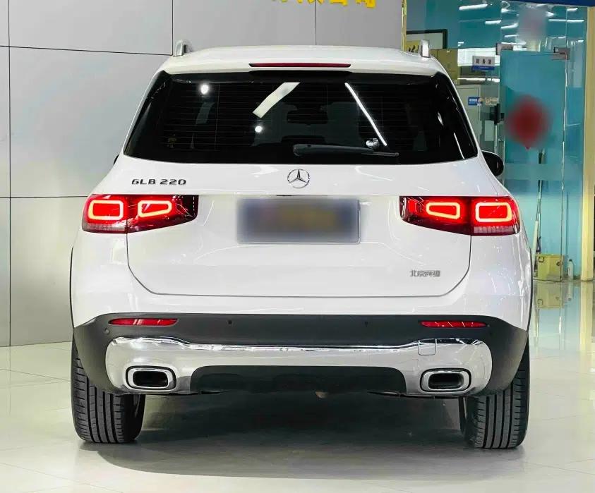 Mercedes-Benz GLB 2023 GLB 220 Sport Edition — миниатюра 12