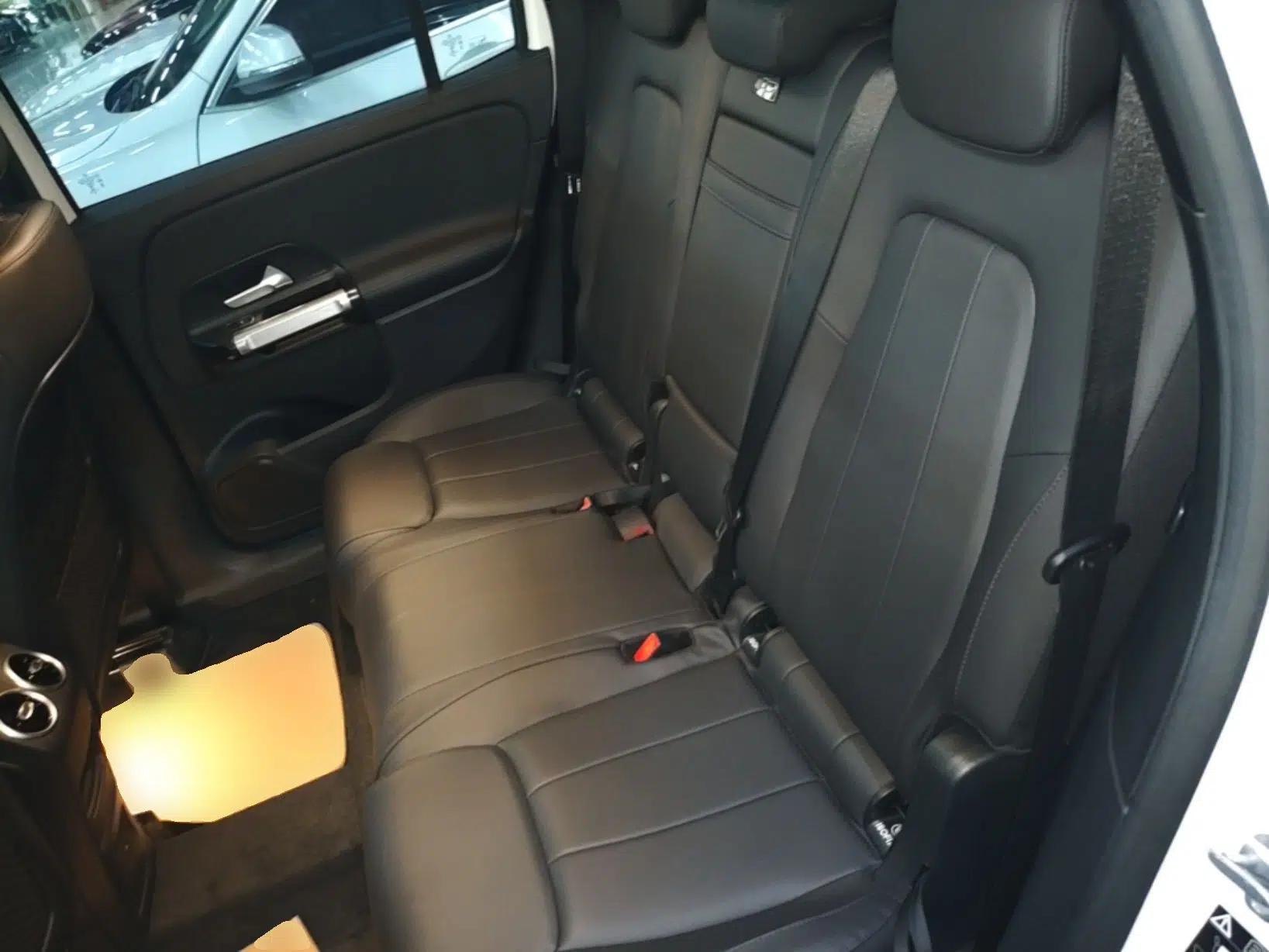 Mercedes-Benz GLB 2023 GLB 220 Sport Edition — миниатюра 25