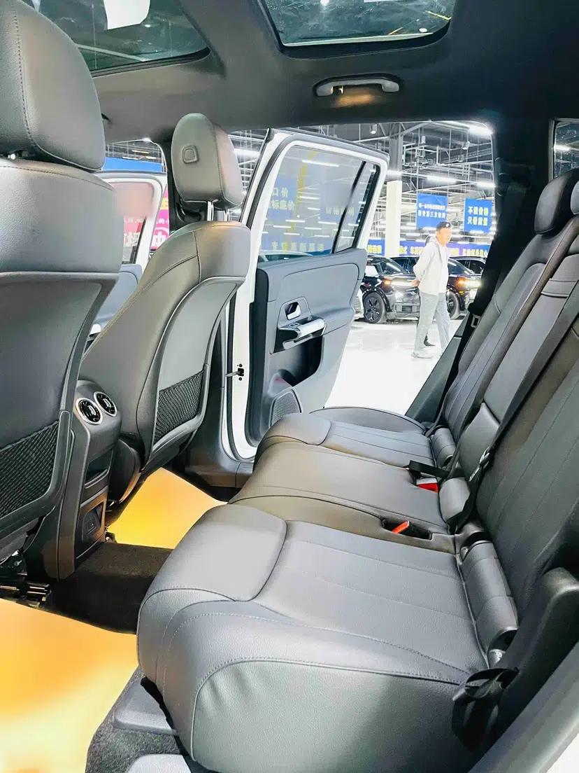 Mercedes-Benz GLB 2023 GLB 220 Sport Edition — миниатюра 28