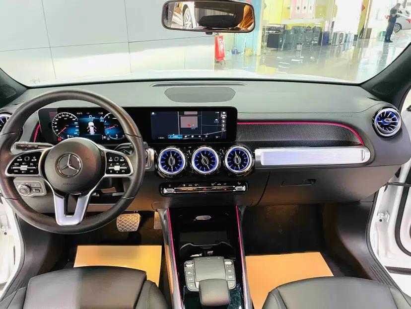 Mercedes-Benz GLB 2023 GLB 220 Sport Edition — миниатюра 31