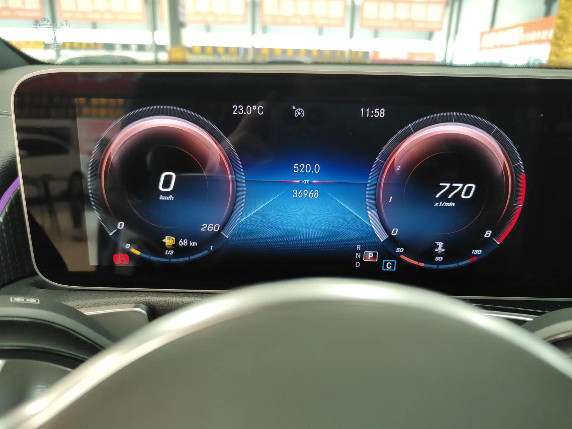 Mercedes-Benz GLB 2020 Updated GLB 200 Dynamic Edition — миниатюра 19