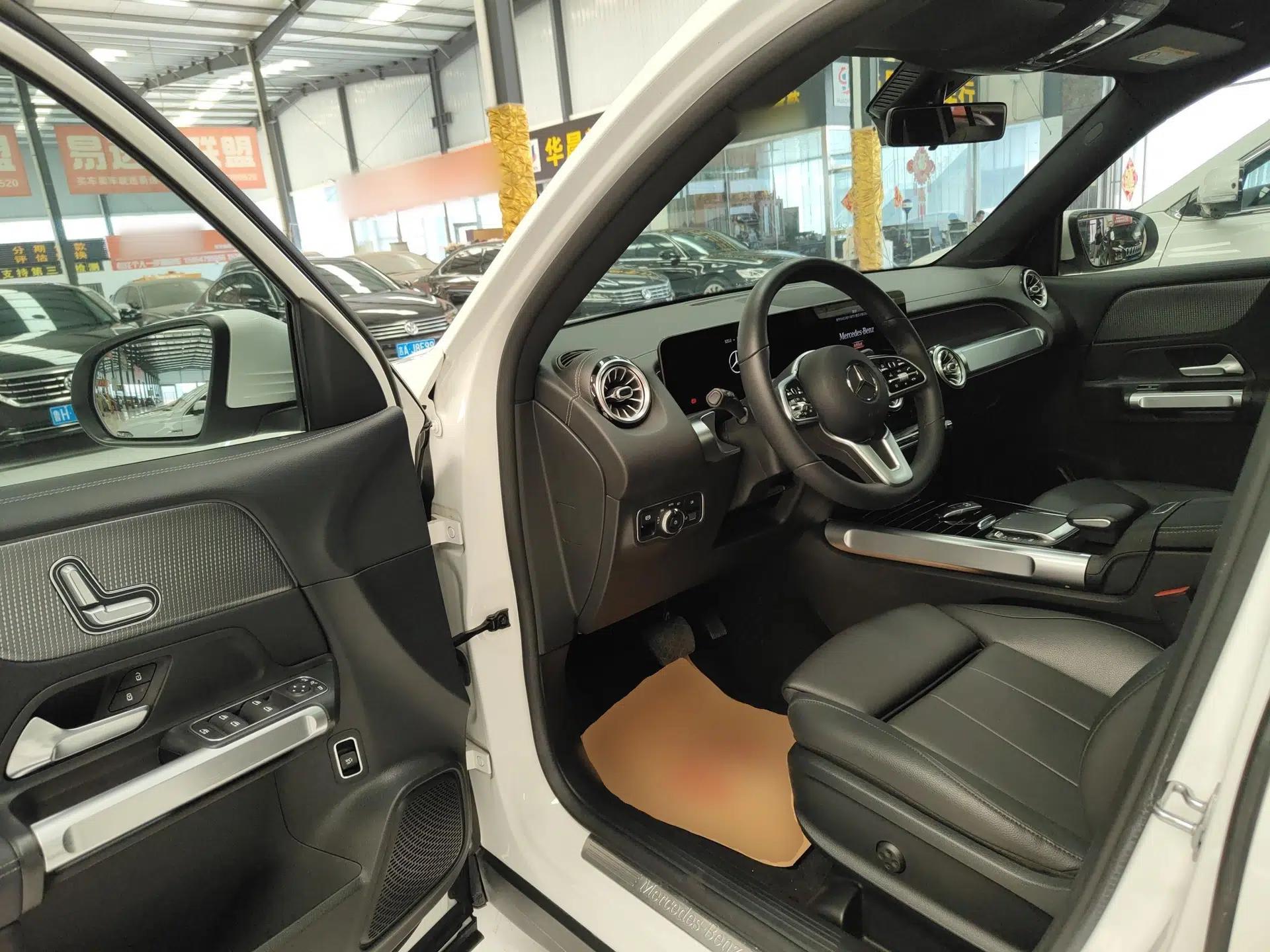 Mercedes-Benz GLB 2020 Updated GLB 200 Dynamic Edition — миниатюра 23