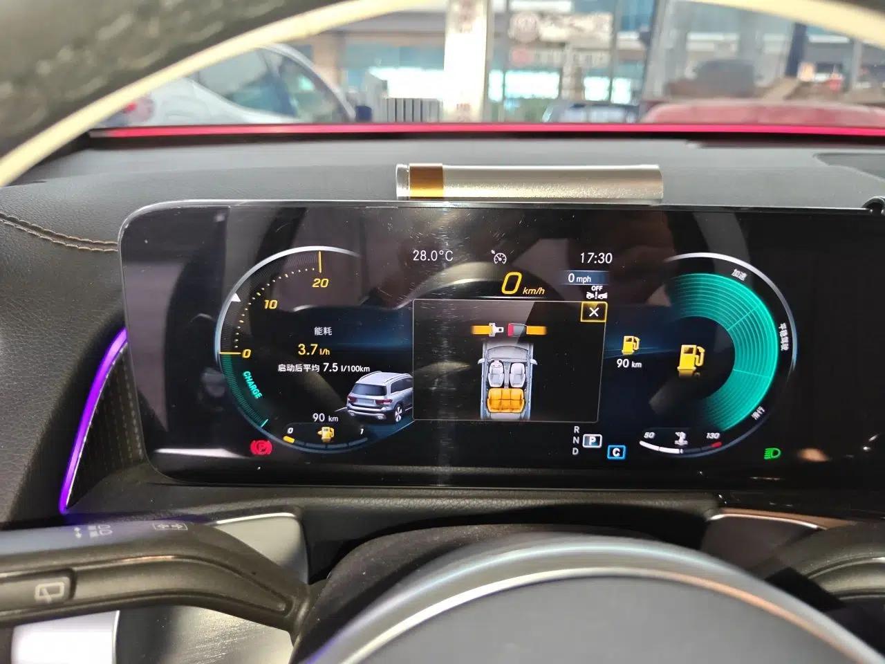 Mercedes-Benz GLB 2023 GLB 220 Sport Edition — миниатюра 11