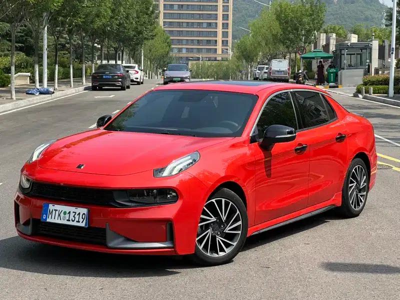Lynk & Co 03 2022 1.5TD DCT Pro — миниатюра 1