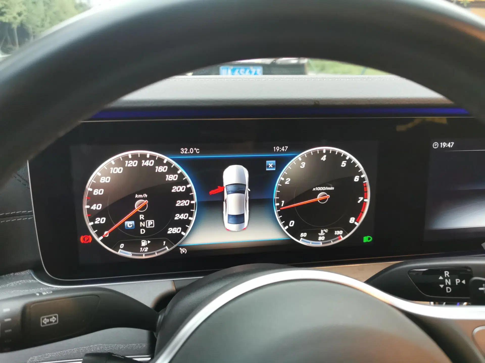Mercedes-Benz CLS 2020 CLS 300 Sport Edition — миниатюра 11