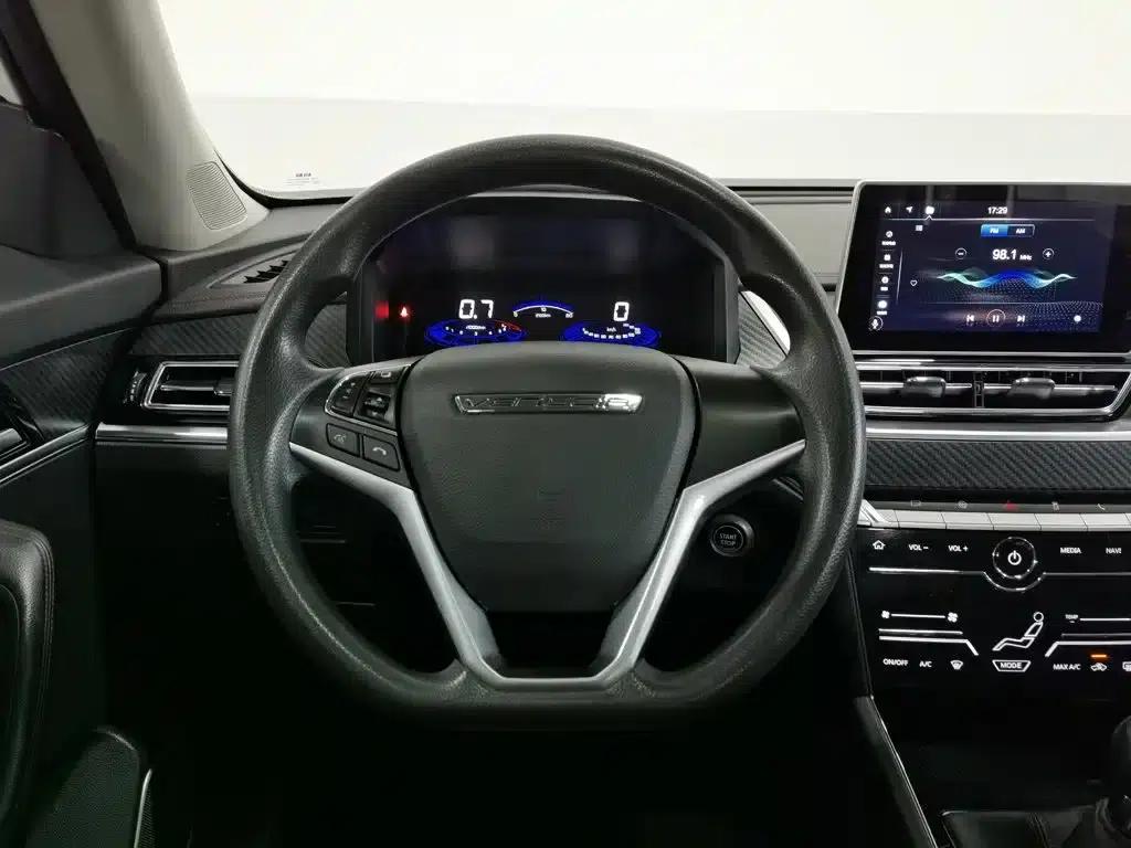 Venucia T60 2020 1.6L Manual Smart Edition (National VI Emission Standard) — миниатюра 11