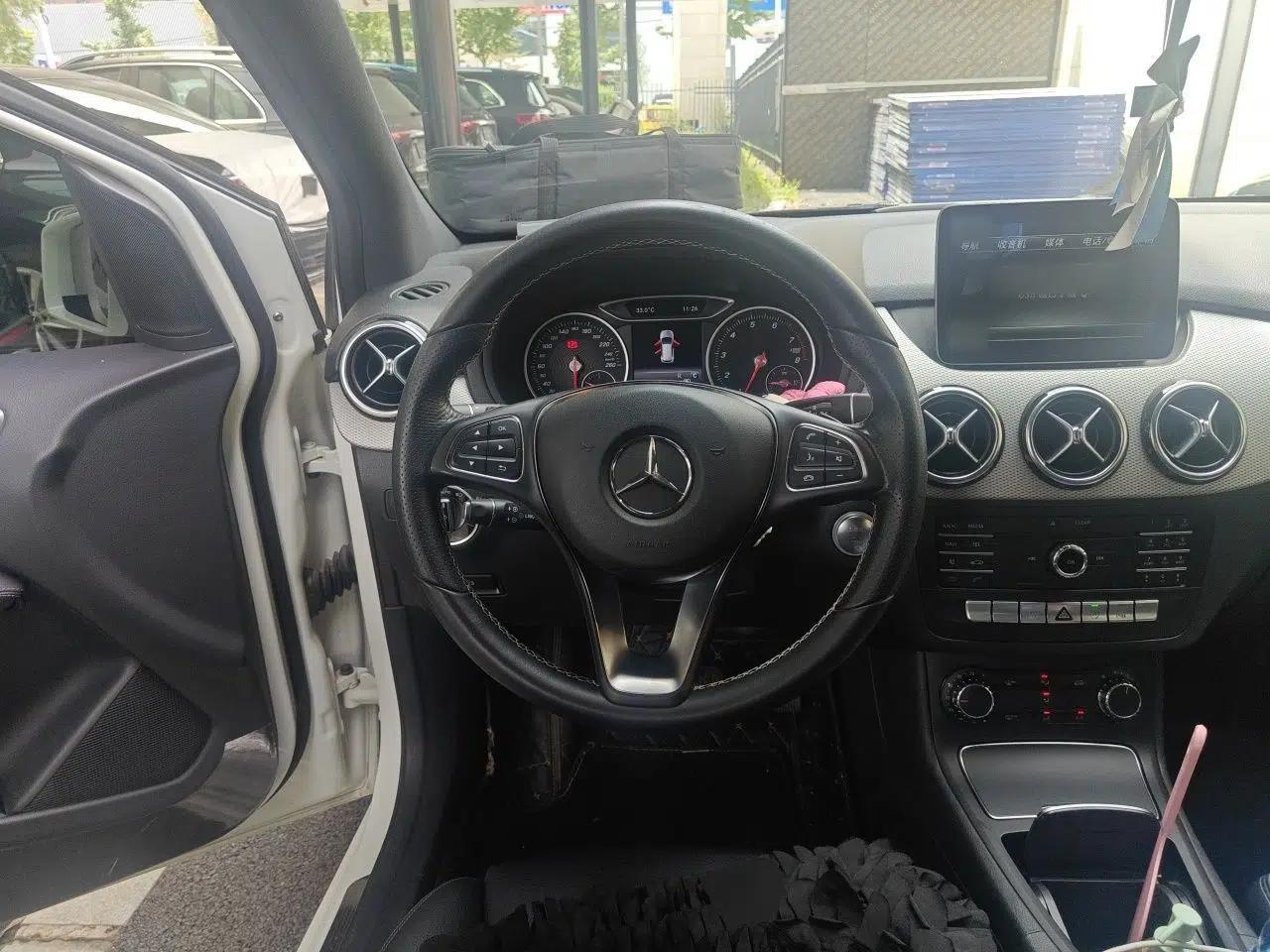 Mercedes-Benz B-Class 2017 B 200 Sport Edition — миниатюра 10