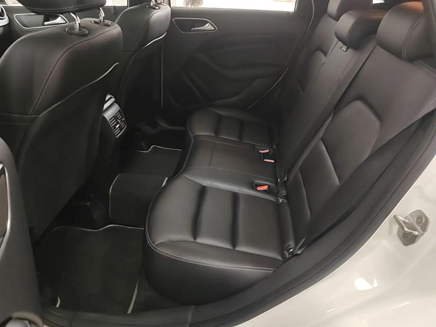 Mercedes-Benz B-Class 2015 B 200 Fashion Model — миниатюра 28