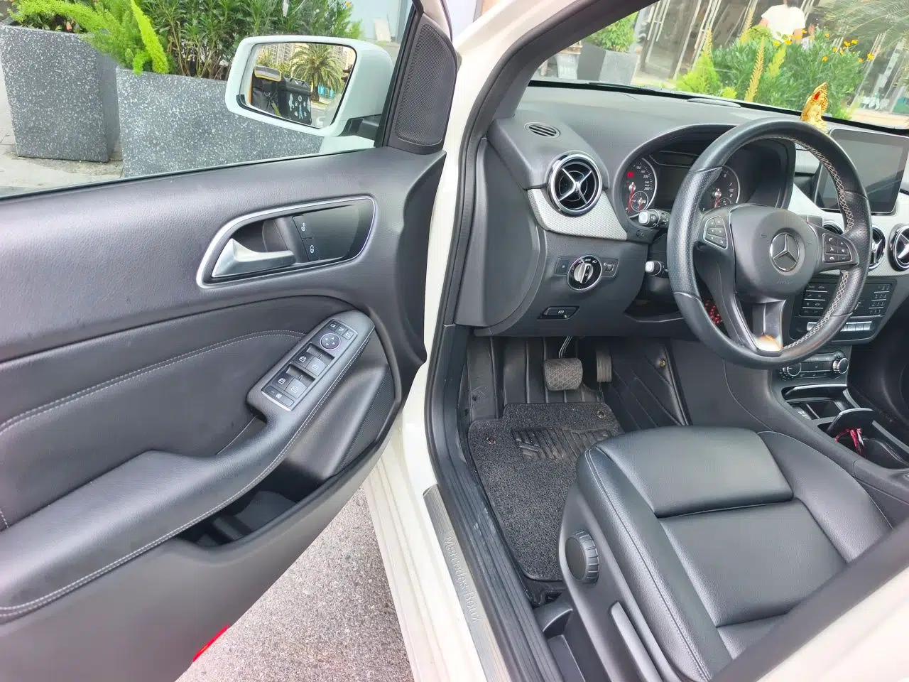 Mercedes-Benz B-Class 2019 B 200 Sport Edition — миниатюра 16