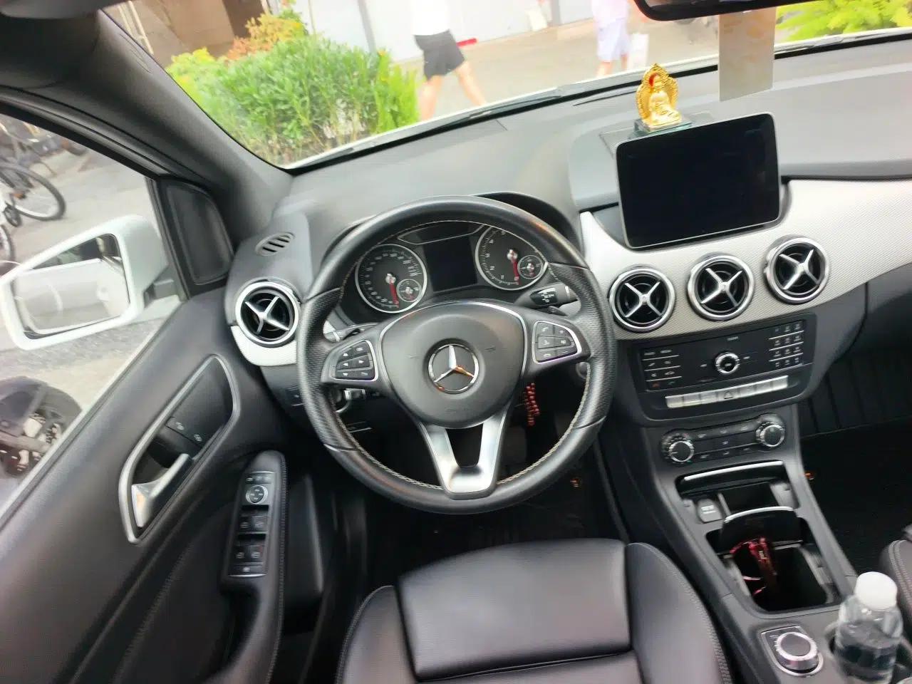 Mercedes-Benz B-Class 2019 B 200 Sport Edition — миниатюра 10