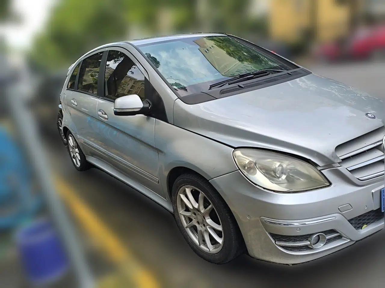 Mercedes-Benz B-Class 2009 B 200 Fashion Model — миниатюра 3