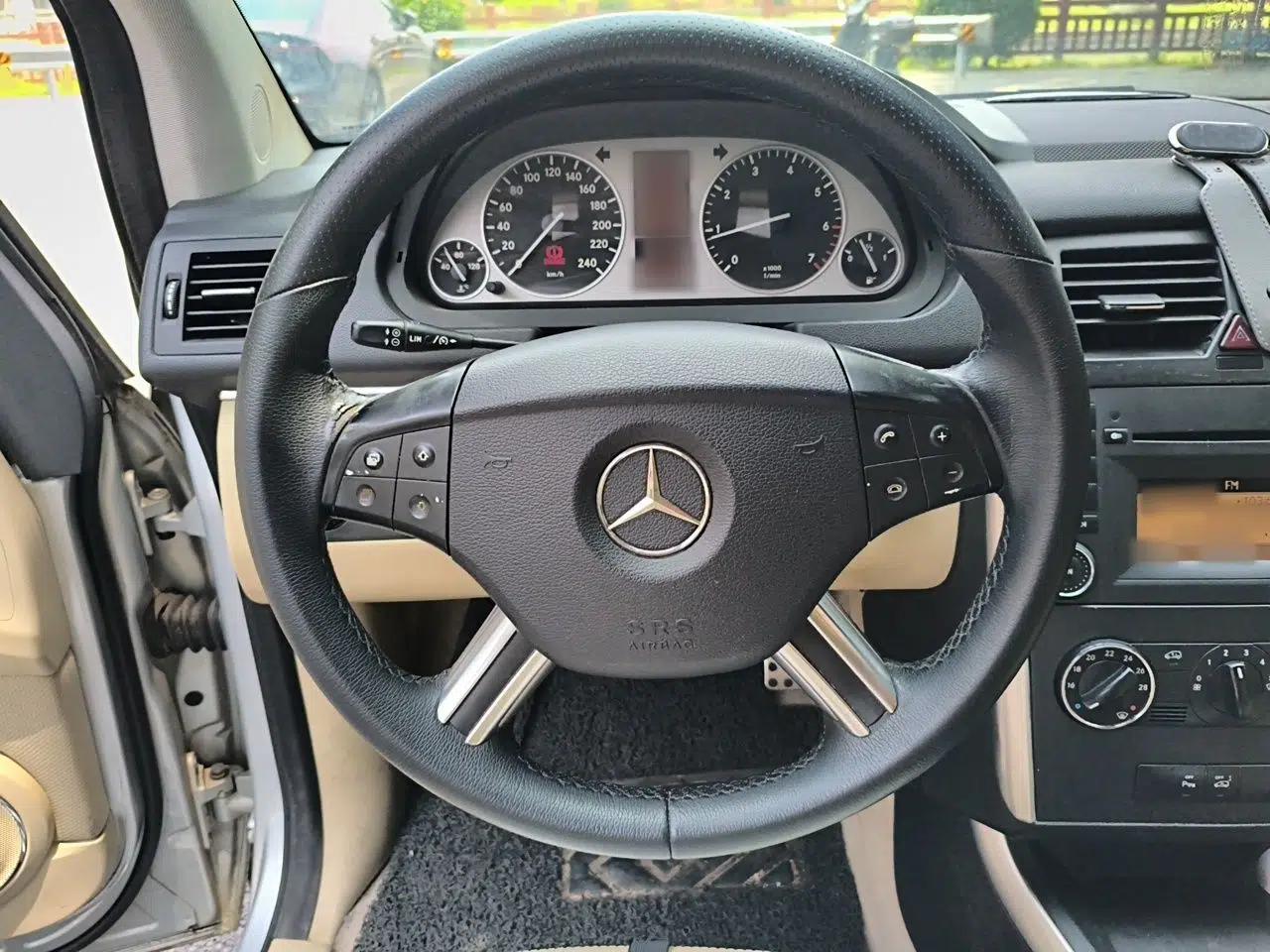 Mercedes-Benz B-Class 2009 B 200 Fashion Model — миниатюра 10